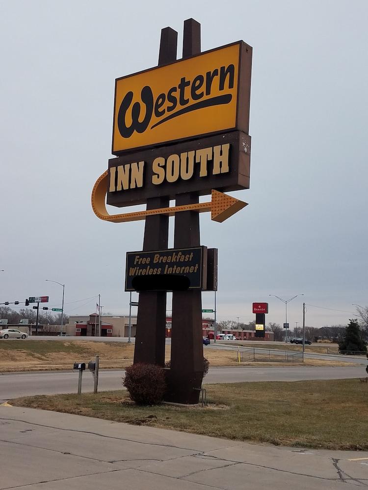 Western Inn South カーニー エクステリア 写真